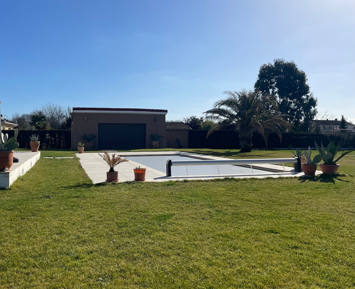 Magnifique villa avec piscine chauffée