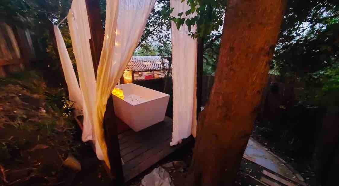 Retro Glam with Outdoor Tub for two