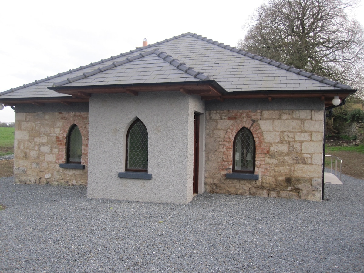 Killeshandra Gate Lodge -自助餐饮小屋