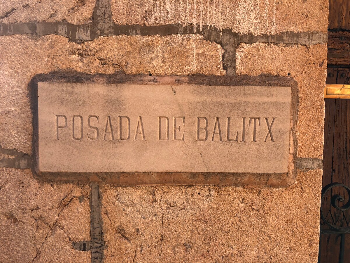 Posada De Balitx -福纳卢特的神奇联排别墅