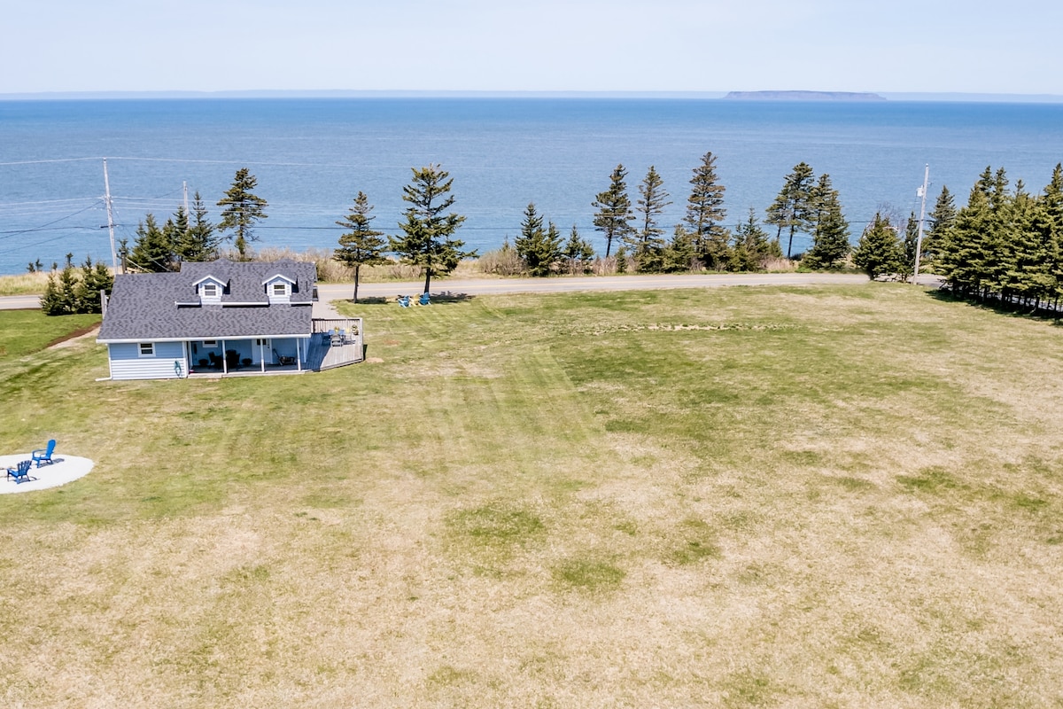 美丽的芬迪湾乡村小屋（ Bay of Fundy Cottage ） ，可欣赏全