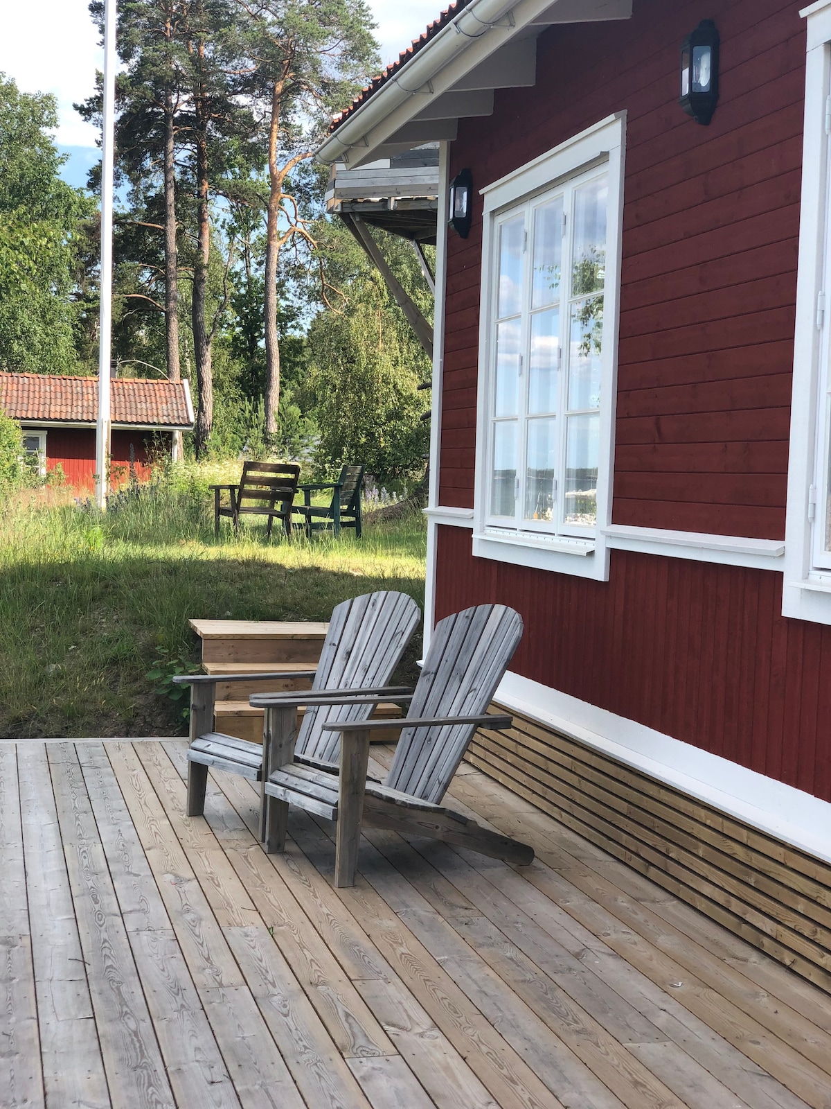 海边小木屋，靠近斯德哥尔摩和瓦克斯霍尔姆。