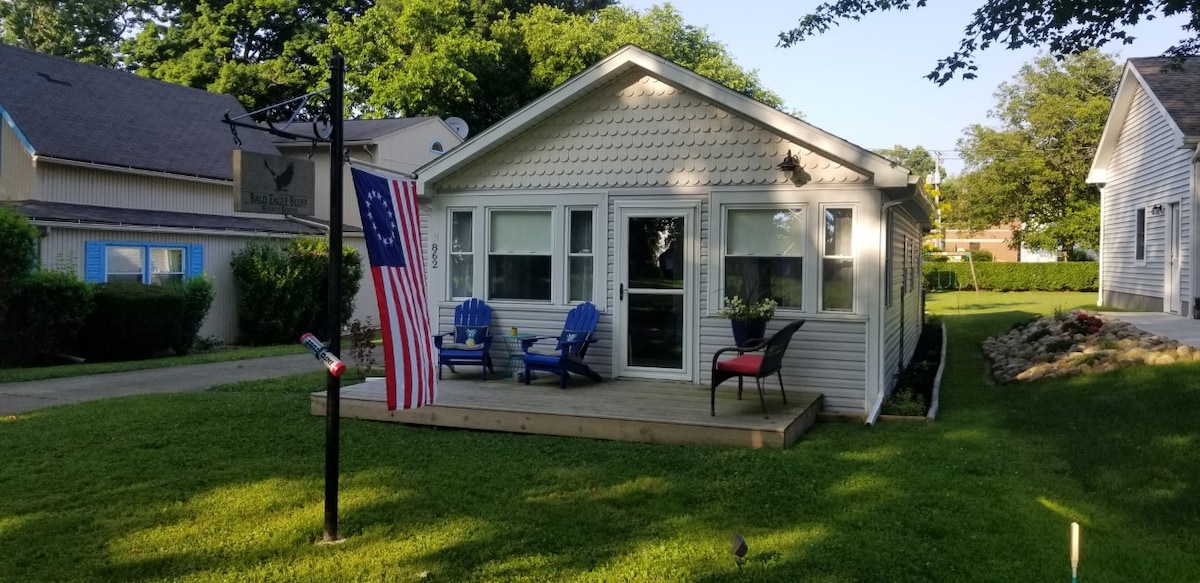 Conneaut 's Bald Eagle Bluff