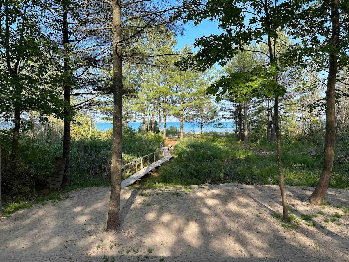 Lake Huron Beach-front Cottage