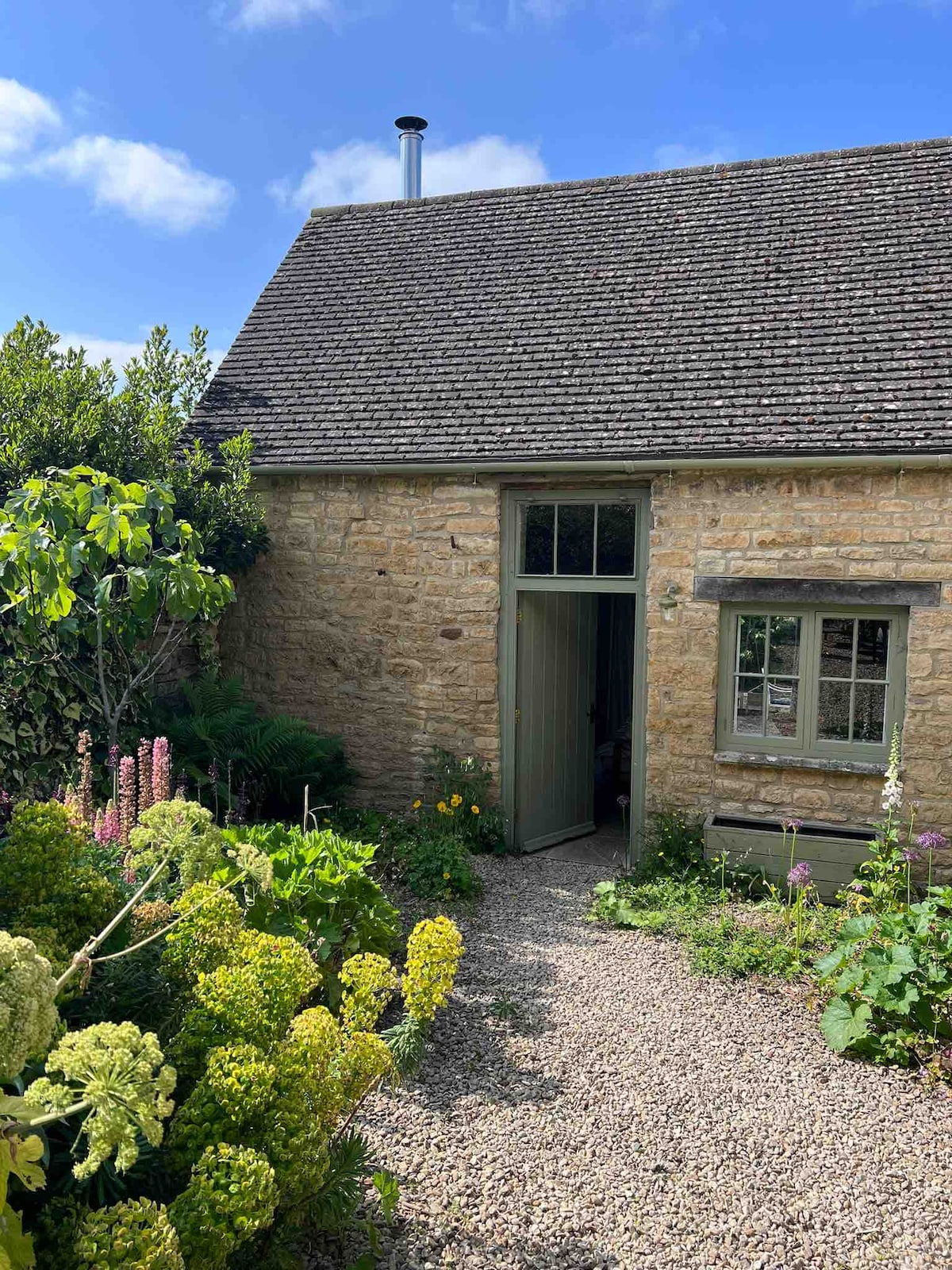 The Cotswolds, Churchview Barn, Todenham.