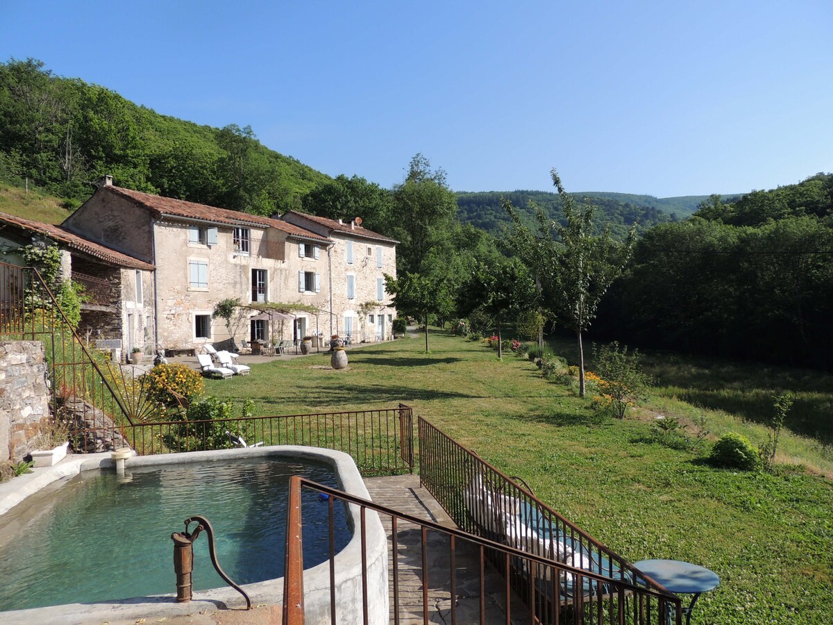 Chambre et table d'hôte en Campagne 2 Personnes