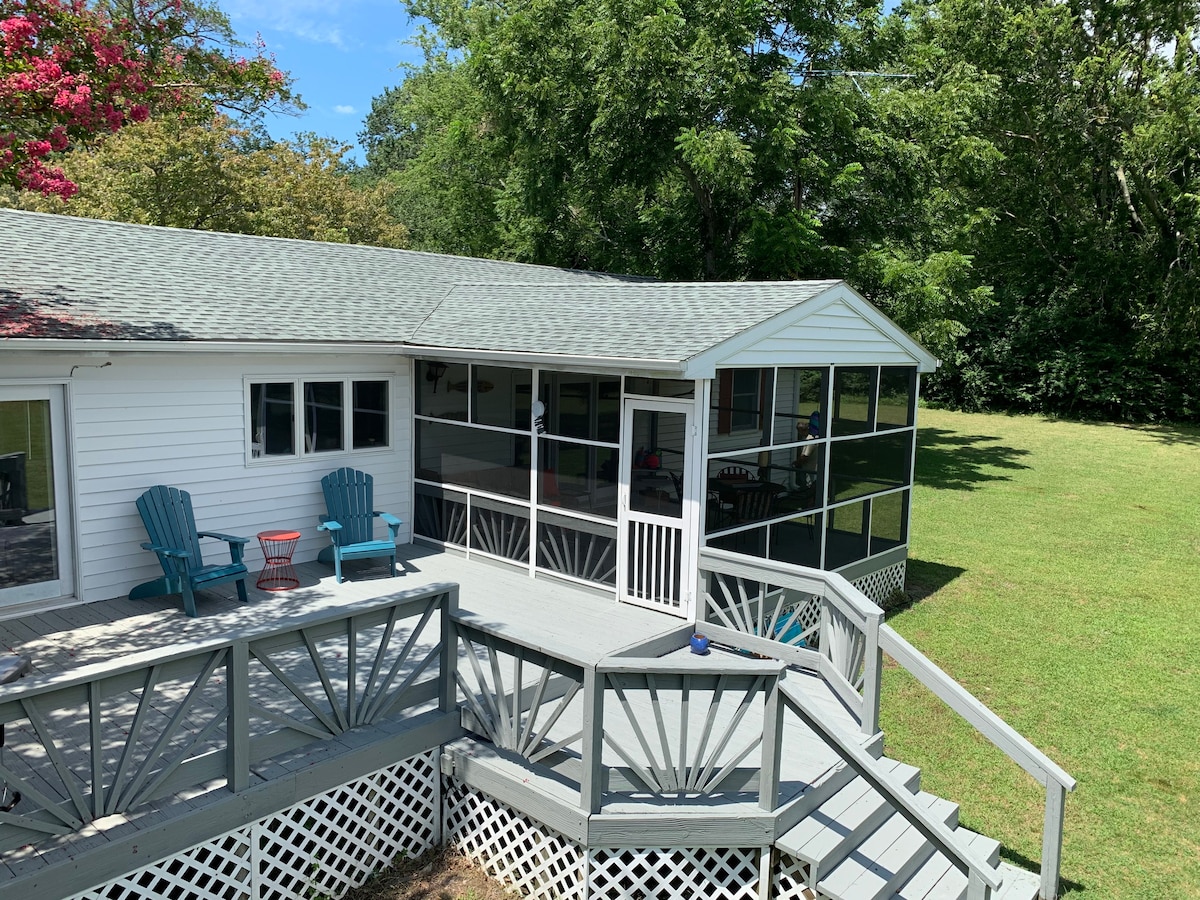 Stay Waterfront-Private Dock Belle Haven Bungalow