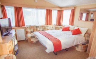 Stratford Upon Avon River Home - 3 bedrooms