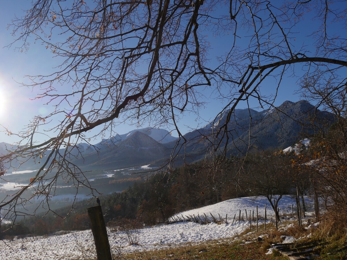 Vercors Trièves安静的单间公寓，可欣赏壮丽的景色