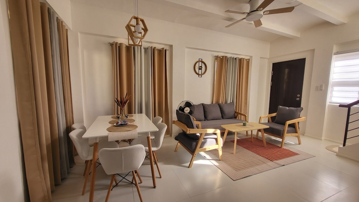 Home in Dasmariñas a Scandinavian Serenity