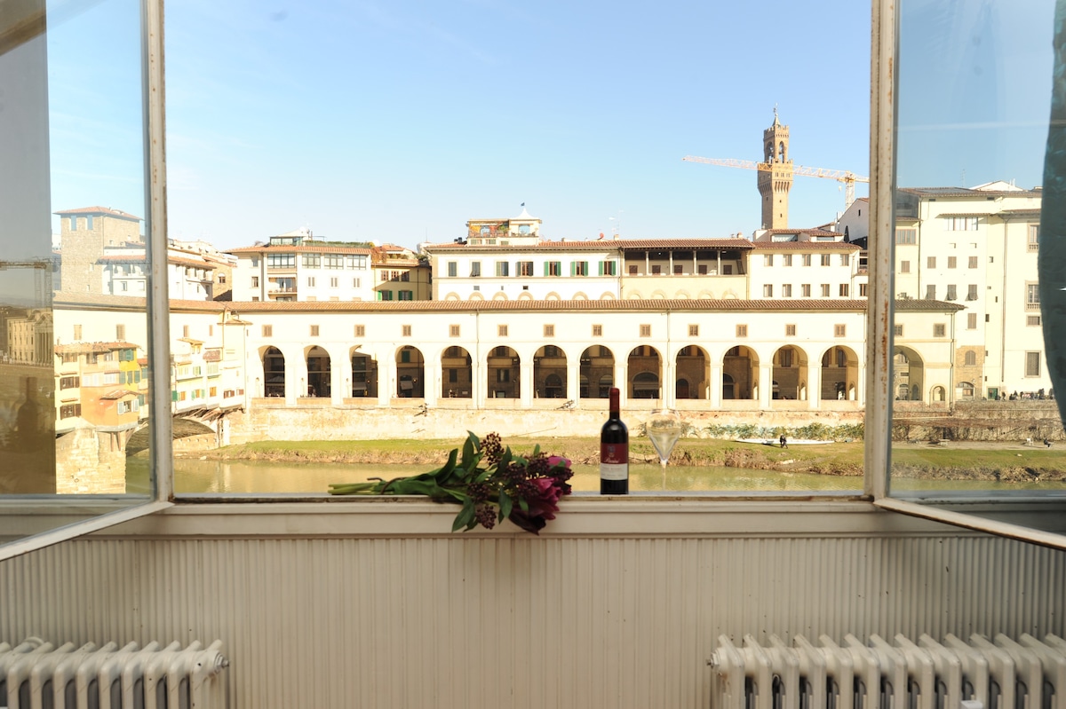 老桥景（ Ponte Vecchio View ）