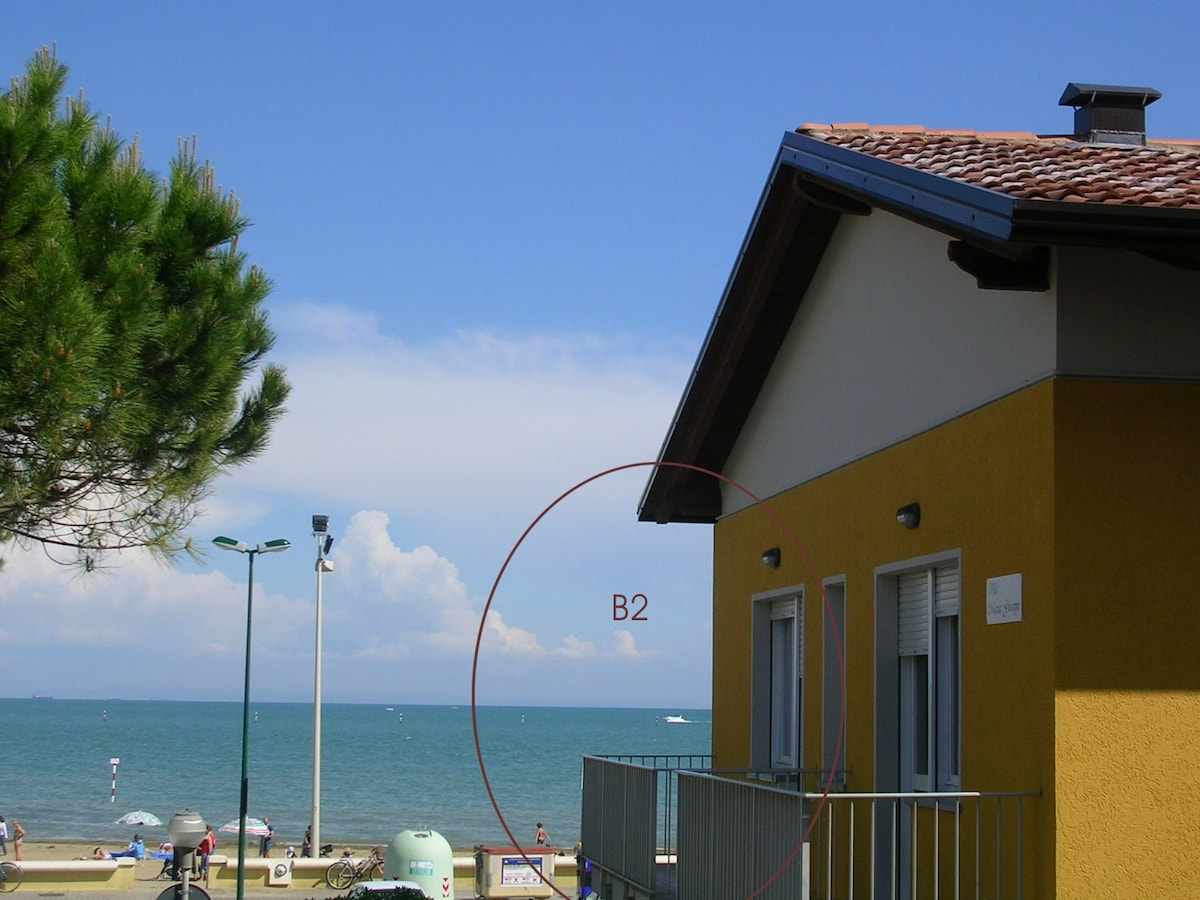 公寓距离海边30米- B2一楼免费无线网络