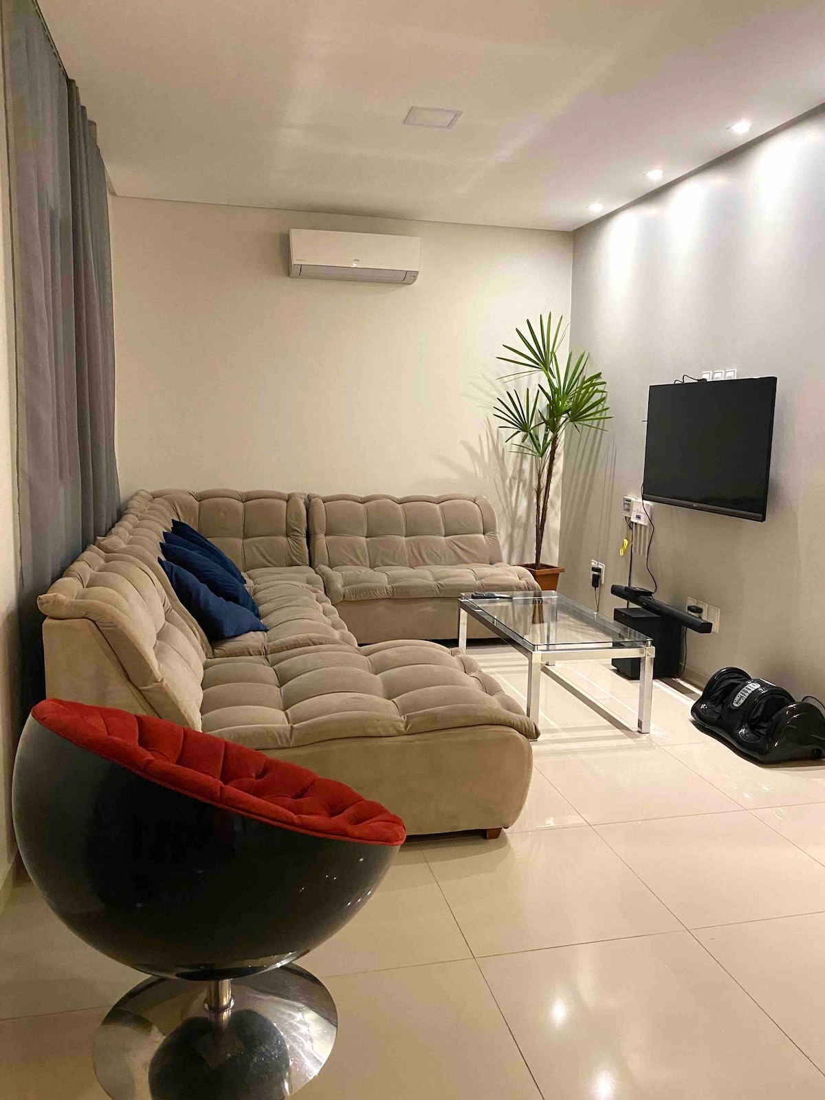 Apartamento com 03 ar condicionados - próx à Orla