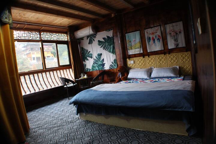 西江千户苗寨~《樵山》观景大床房