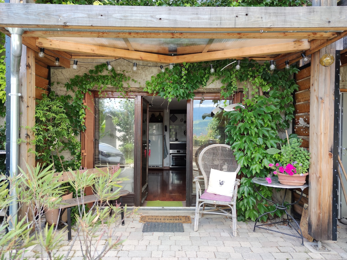 Studio avec jardin partagé & vue sur Belledonne