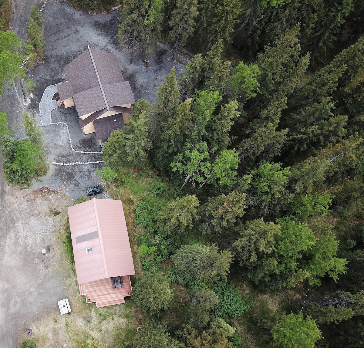 Lower Paradise Log Cabin