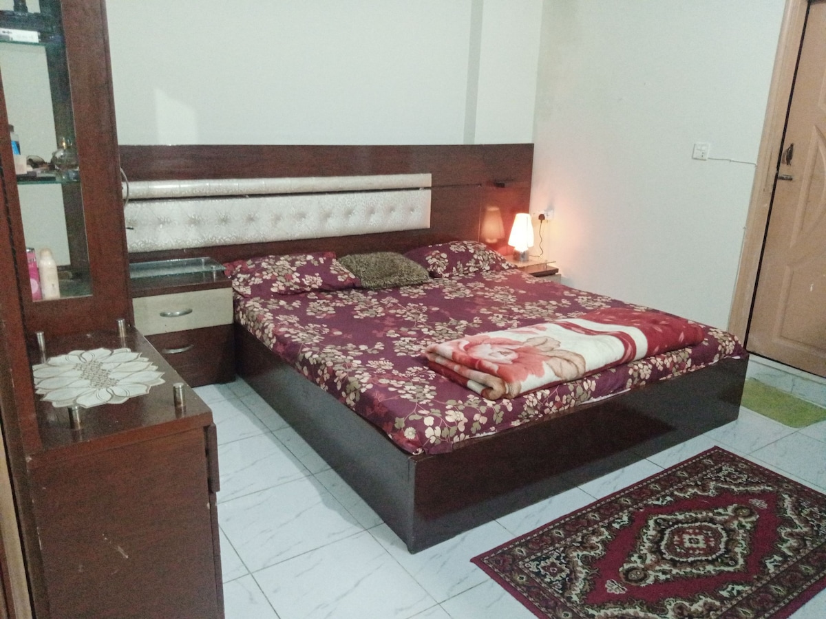 1 Bedroom & Dinning @ Clifton/ DHA Karachi