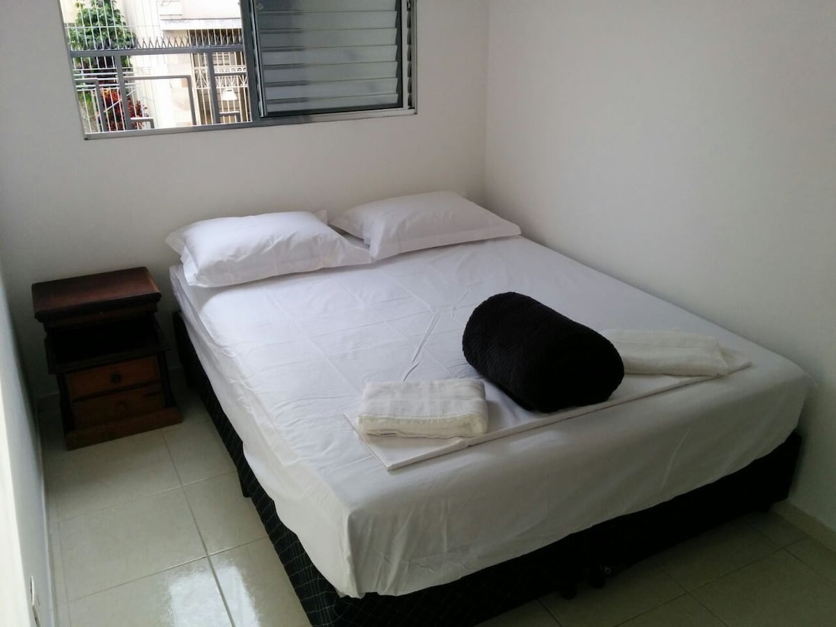 Apartamento Completeto 01 - Centro - Lorena