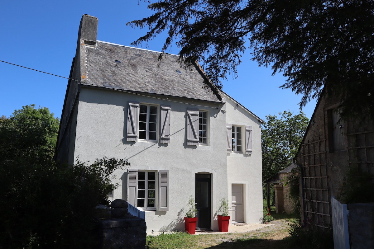 Le Clos Loisel ：迷人的老房子，水壶花园