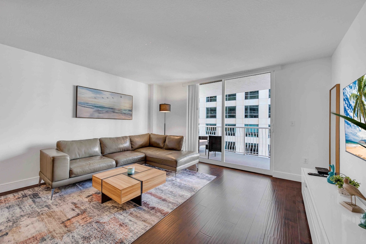 New Luxury 1BR Condo Brickell-Free Parking