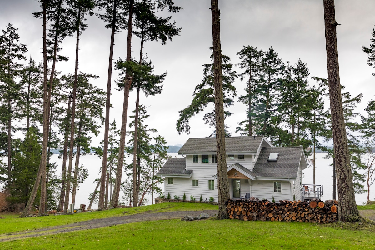 Utter Seclusion - Friday Harbor, San Juan Island