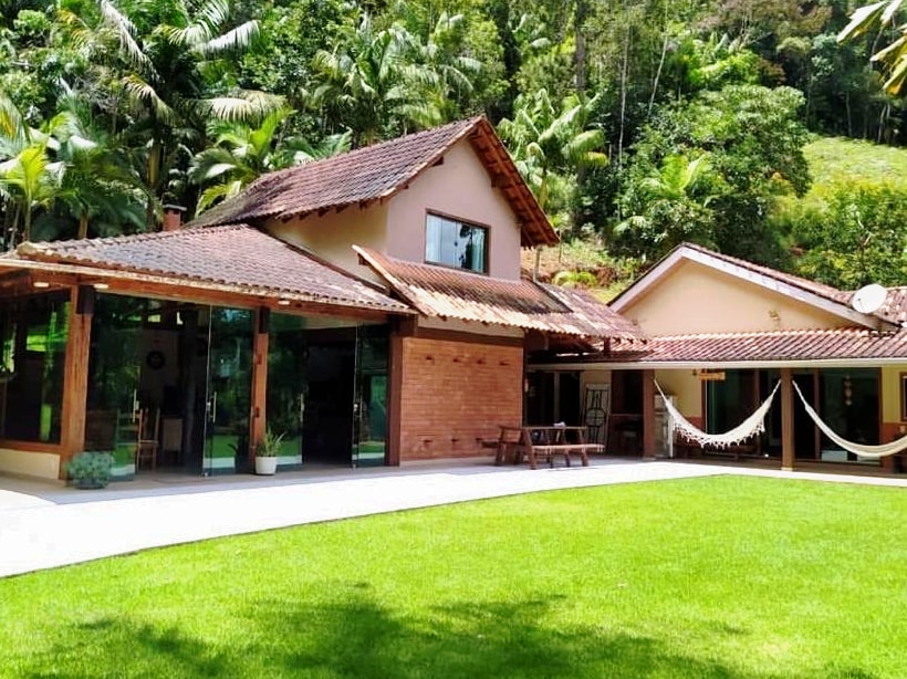 Casa cJacuzzi Pedra Azul Sítio caminho das Árvores