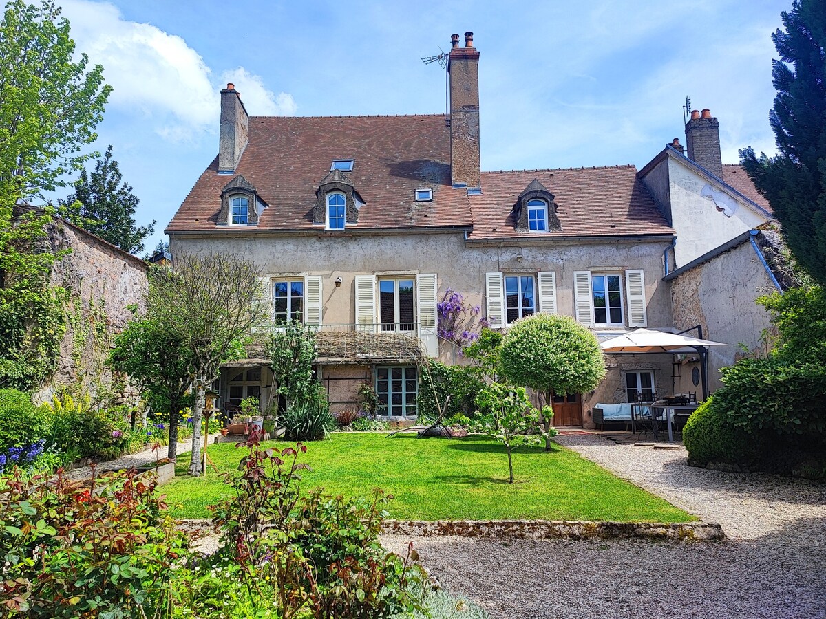 Les Suites - Saulieu ， La suite du boudoir