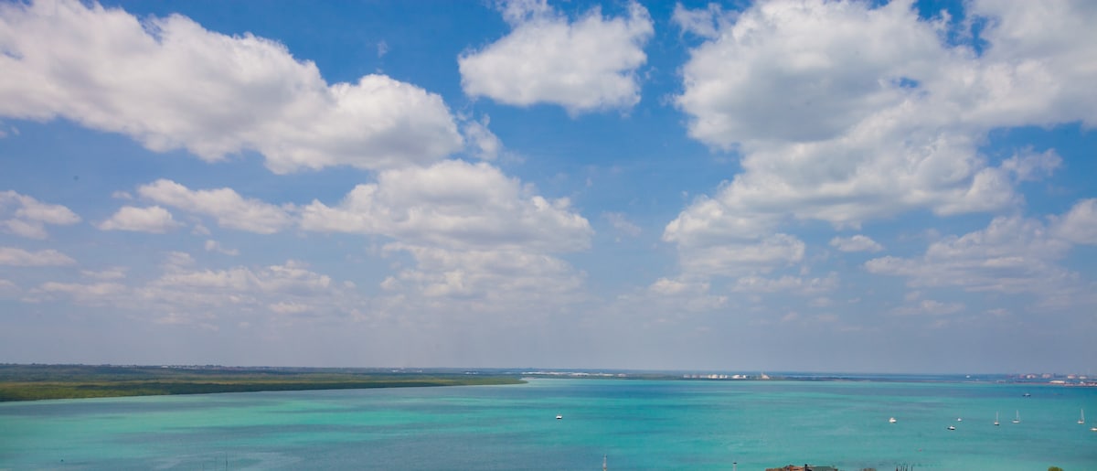 带早餐的双卧室海景公寓