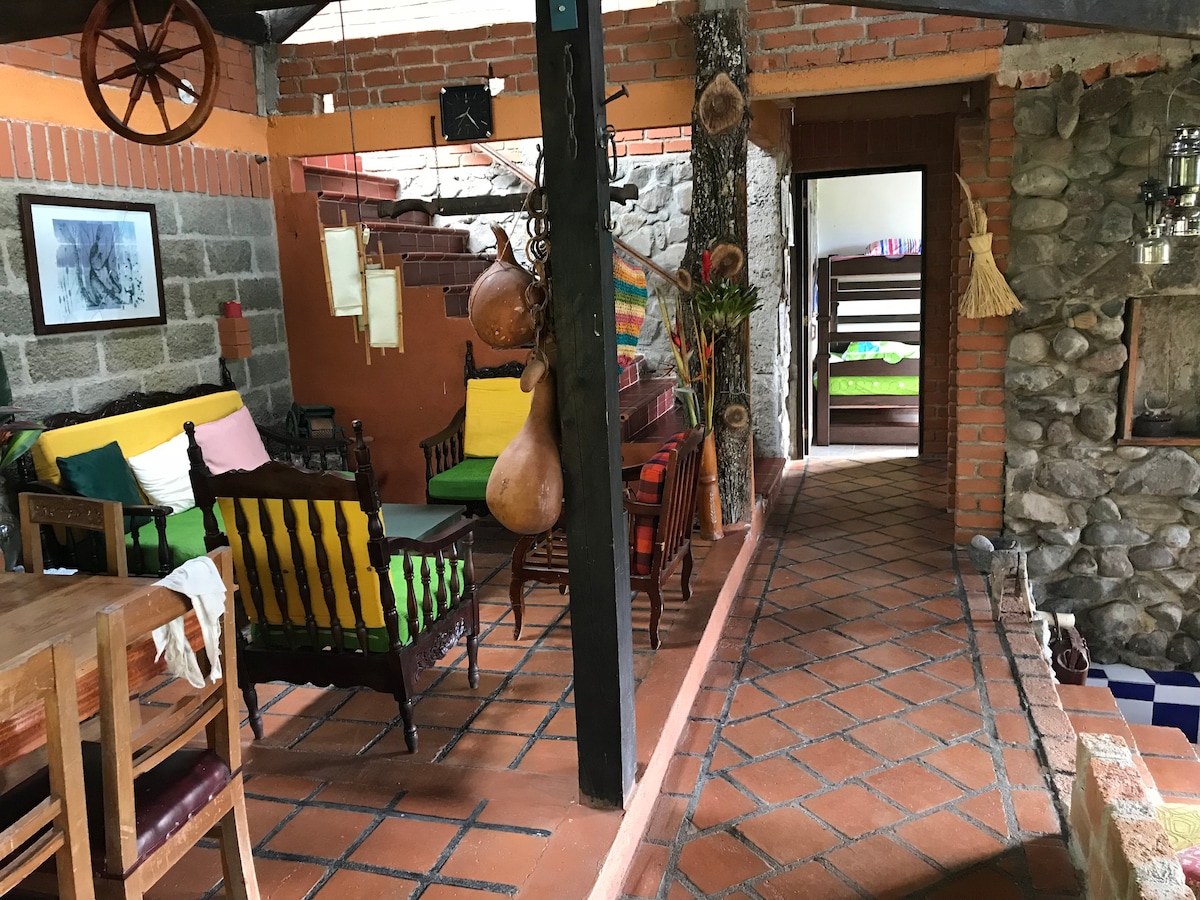 Vivienda, cabaña independiente en Consaca(Nariño)