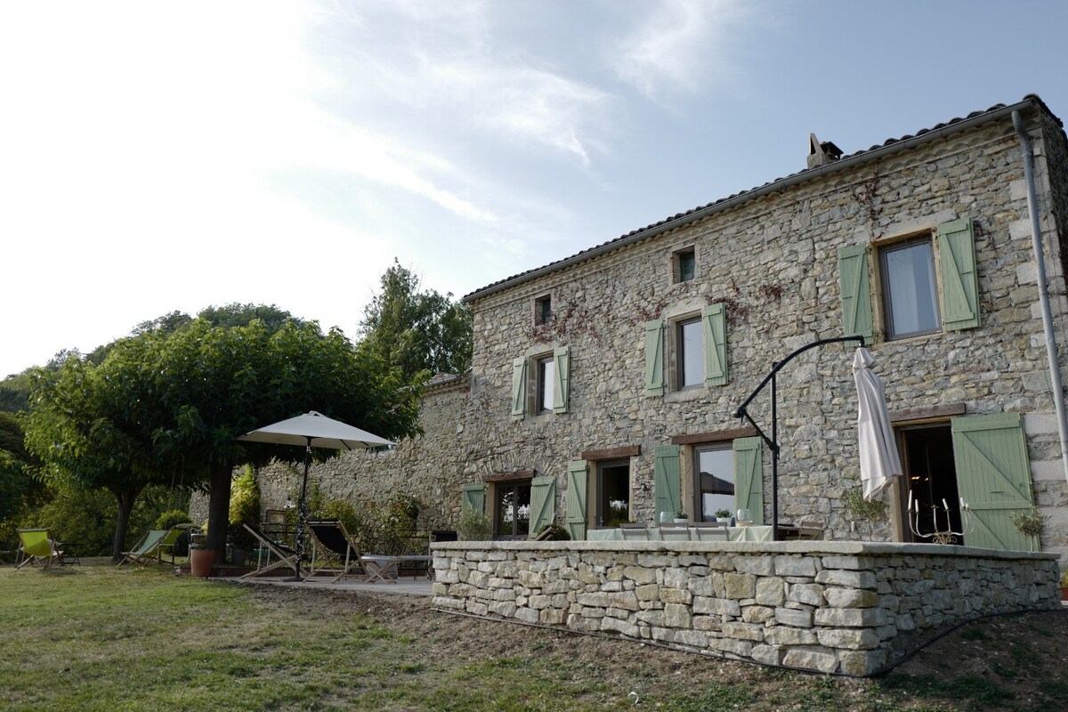 特色房屋350平方米- Drôme