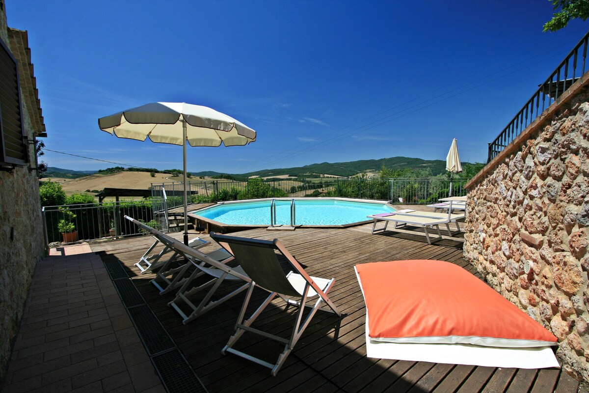 Susino Rosso - Charming barn w/private pool