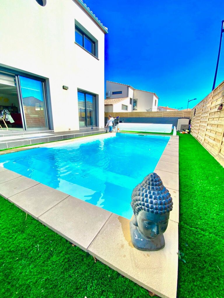 Villa avec piscine privative