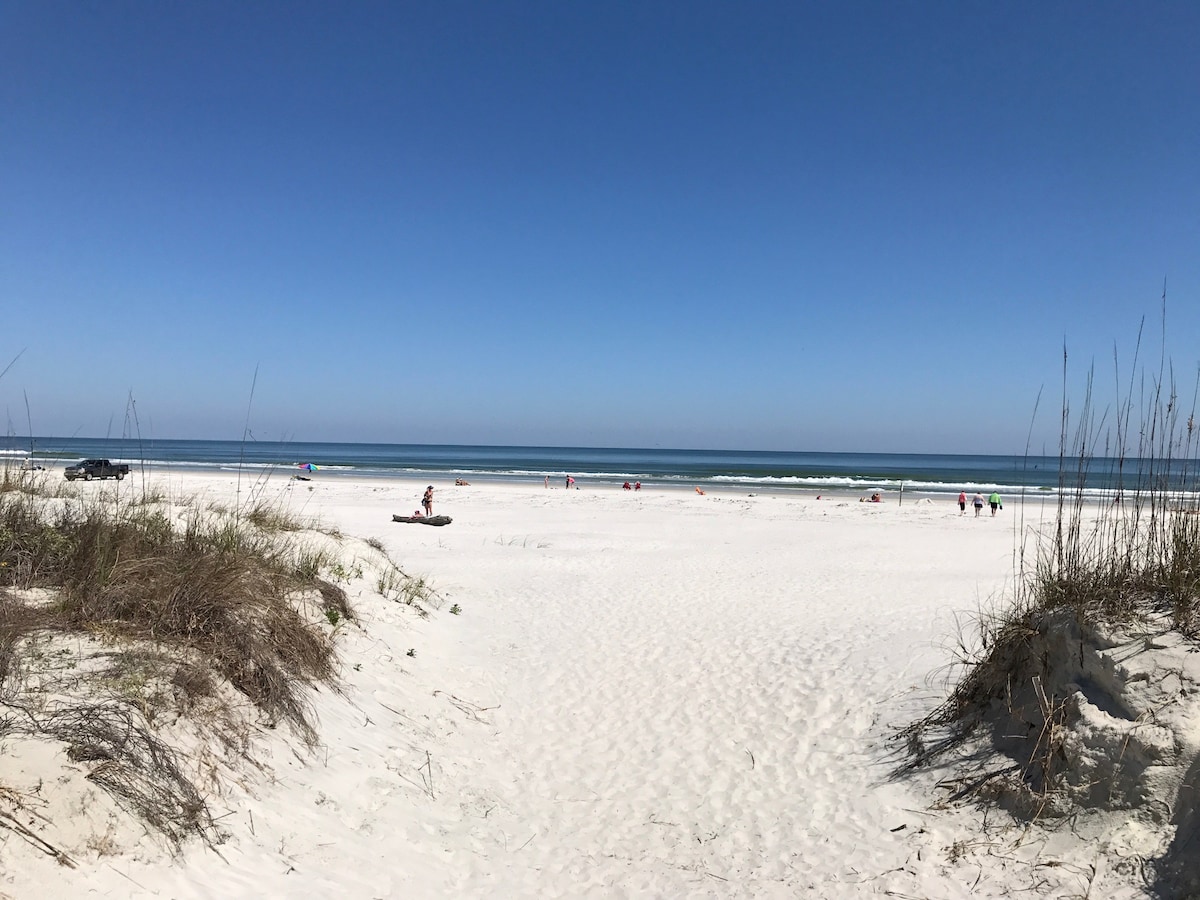 佛罗里达海滩别墅圣奥古斯丁海滩（ St Augustine Beach ）等着您