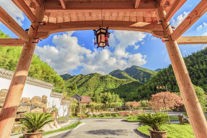 浙北大峡谷御停山庄欢迎你,古色古香的四合院位于天然的大氧吧(中)