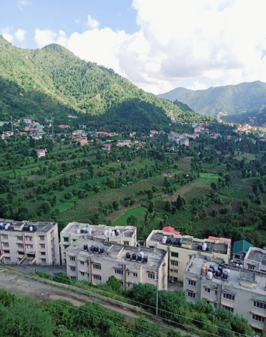 Independent Flat with Valley View Solan