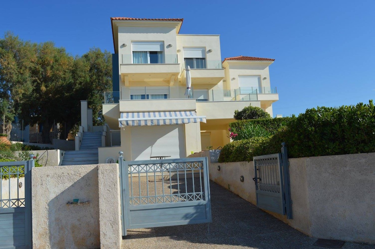 Chios-Komi海滩公寓