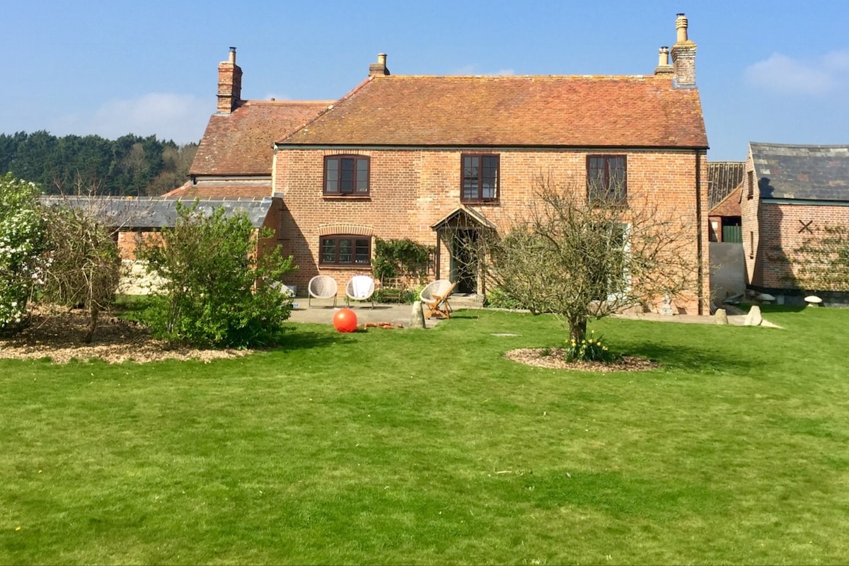 Hardingshute Farm, Nunwell Estate, AONB