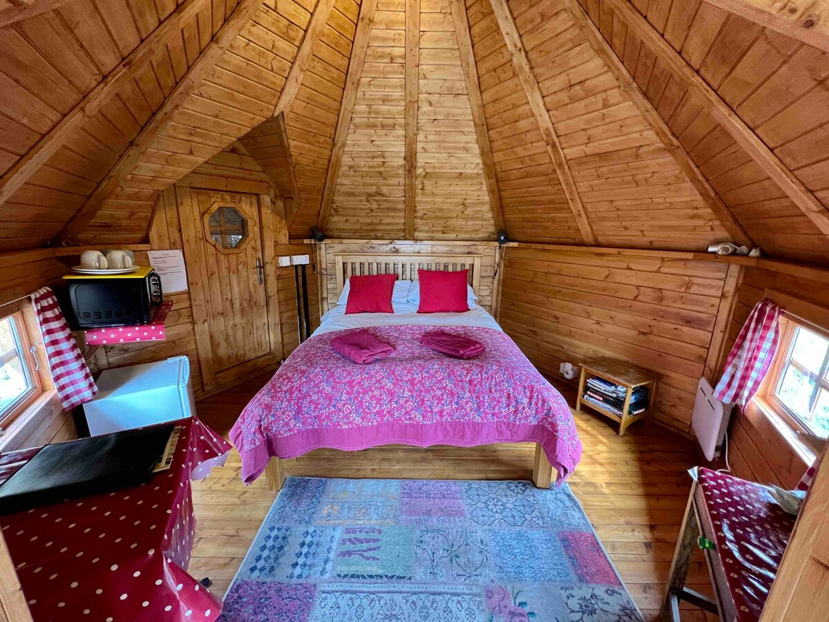 The Nest Glamping cabin