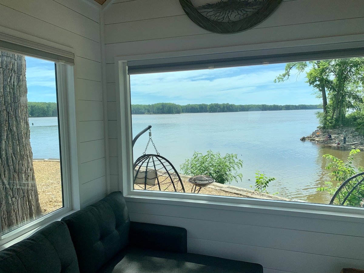 The Eagle’s View (Tiny Home 4)