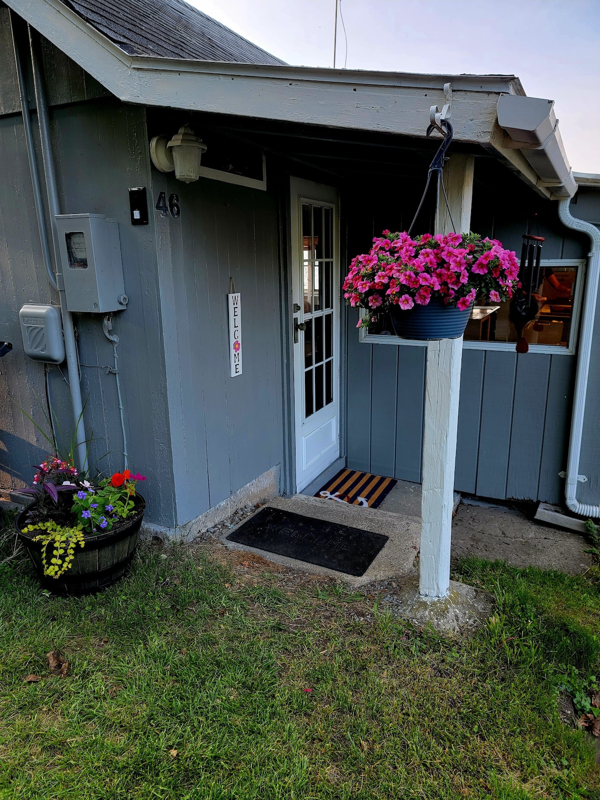 Cottage on Seneca Lake Shoreline