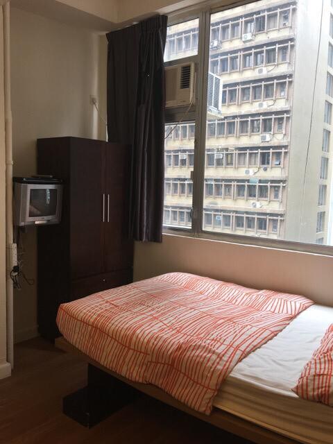 单间公寓，面积180平方英尺，香港皇后大道