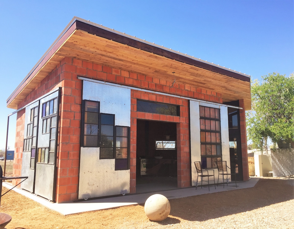 House on the Hill Canteen