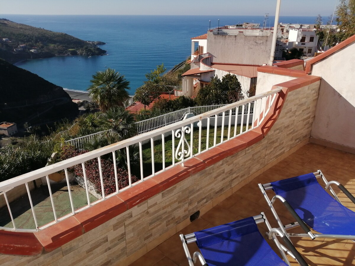 Villa am Meer mit fantastischen Panoramablick