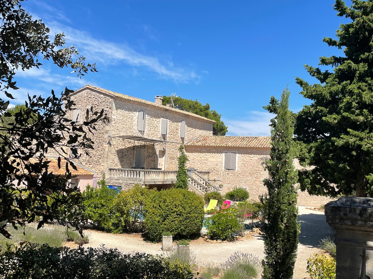 La Bastide des Roches, 340 m², Saint Restitut