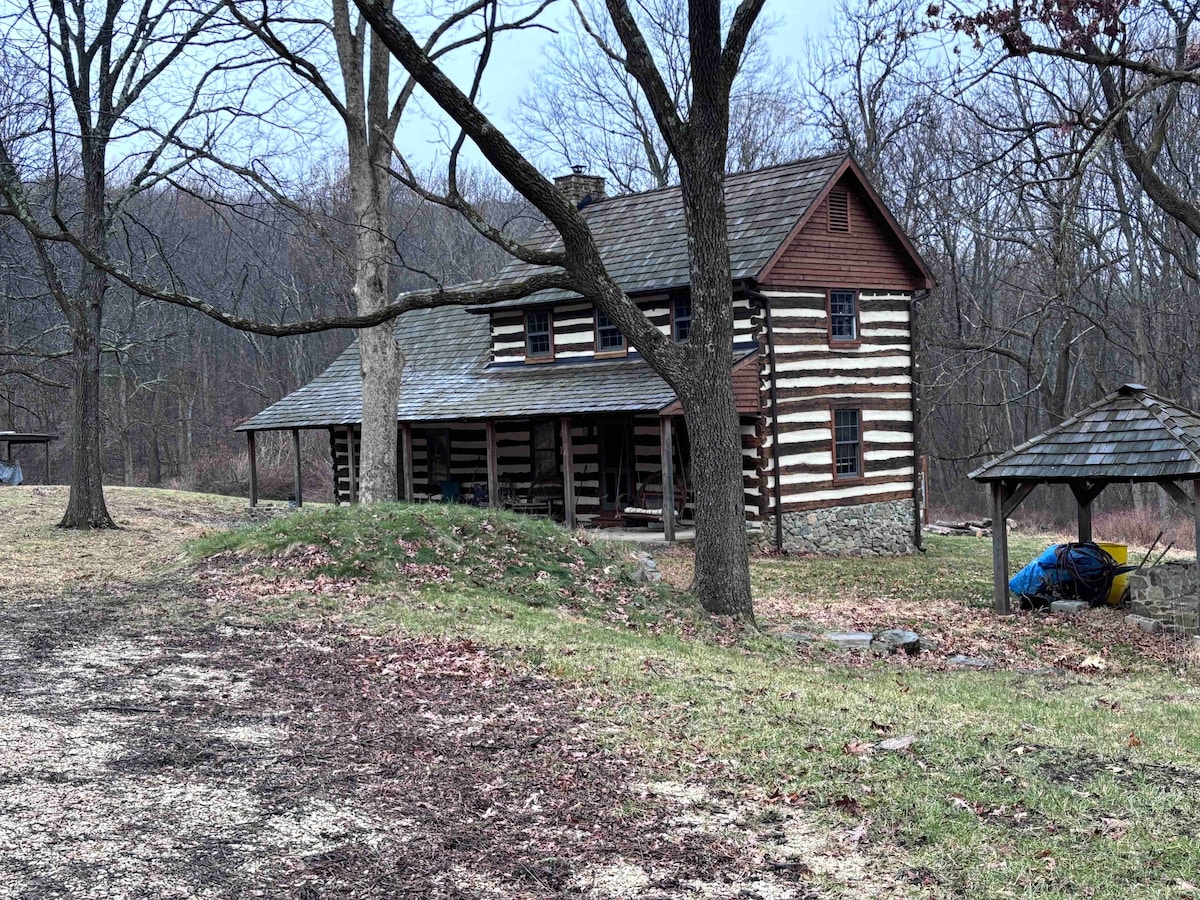 山姆怀特小木屋（ The Sam White Cabin ）。徒步旅行者的天堂