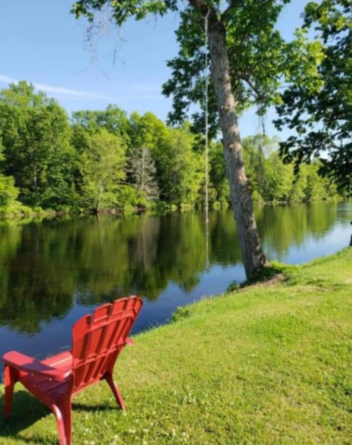 vacation rental with riverview