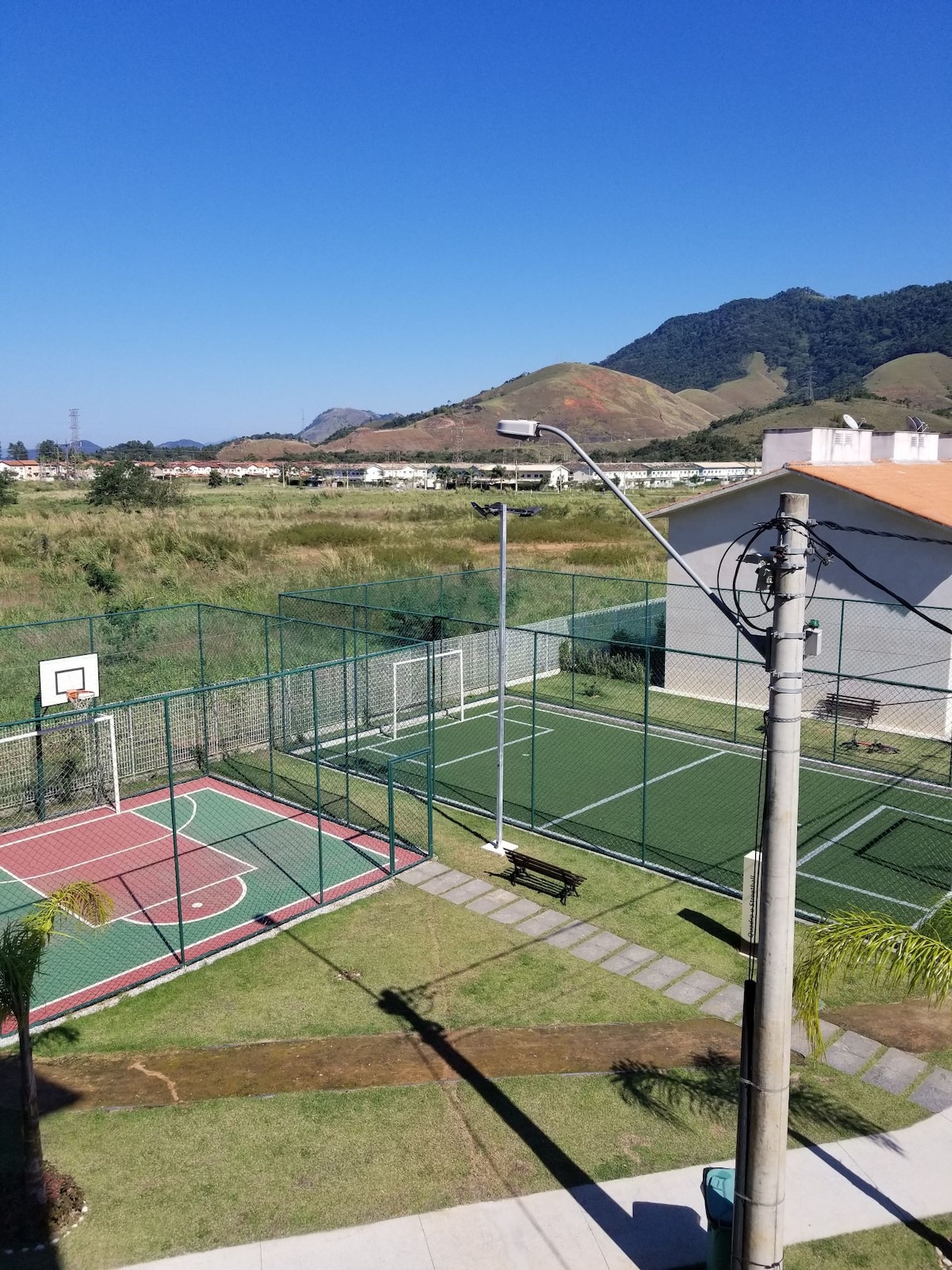 Apartamento Sahy em condomínio com total estrutura