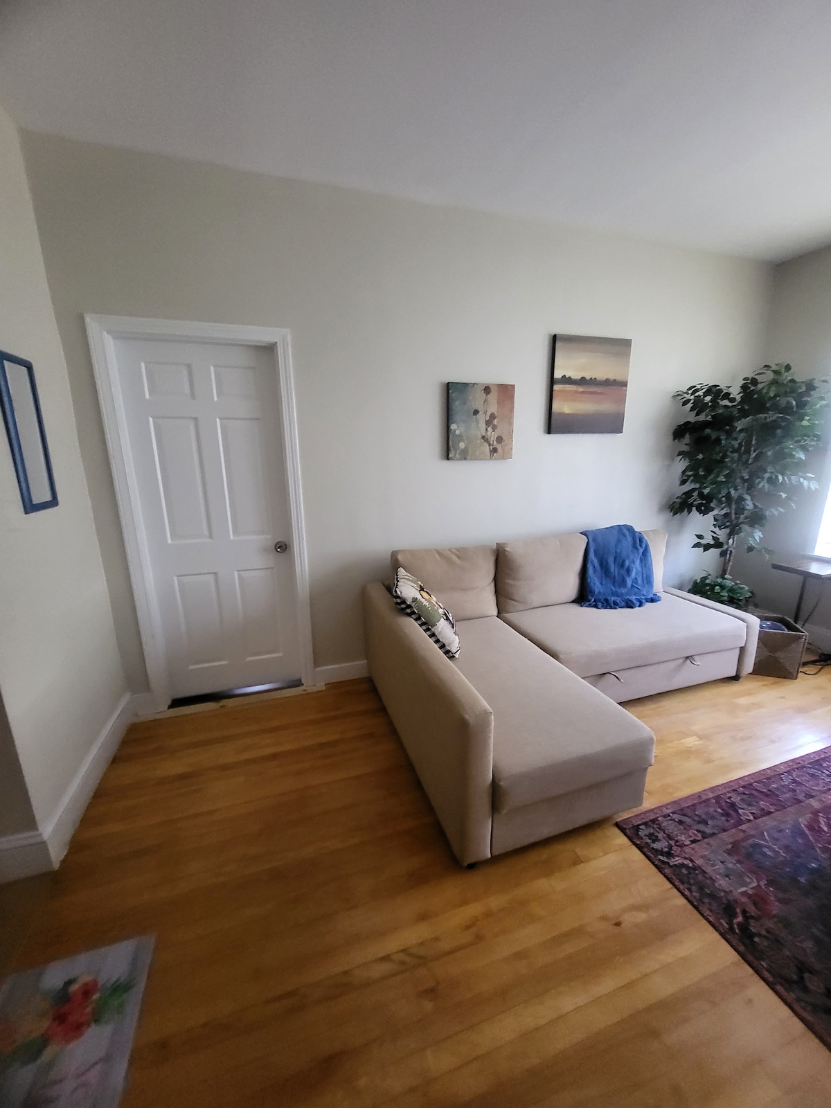 Double Room for close to Logan Airport up 4 guests