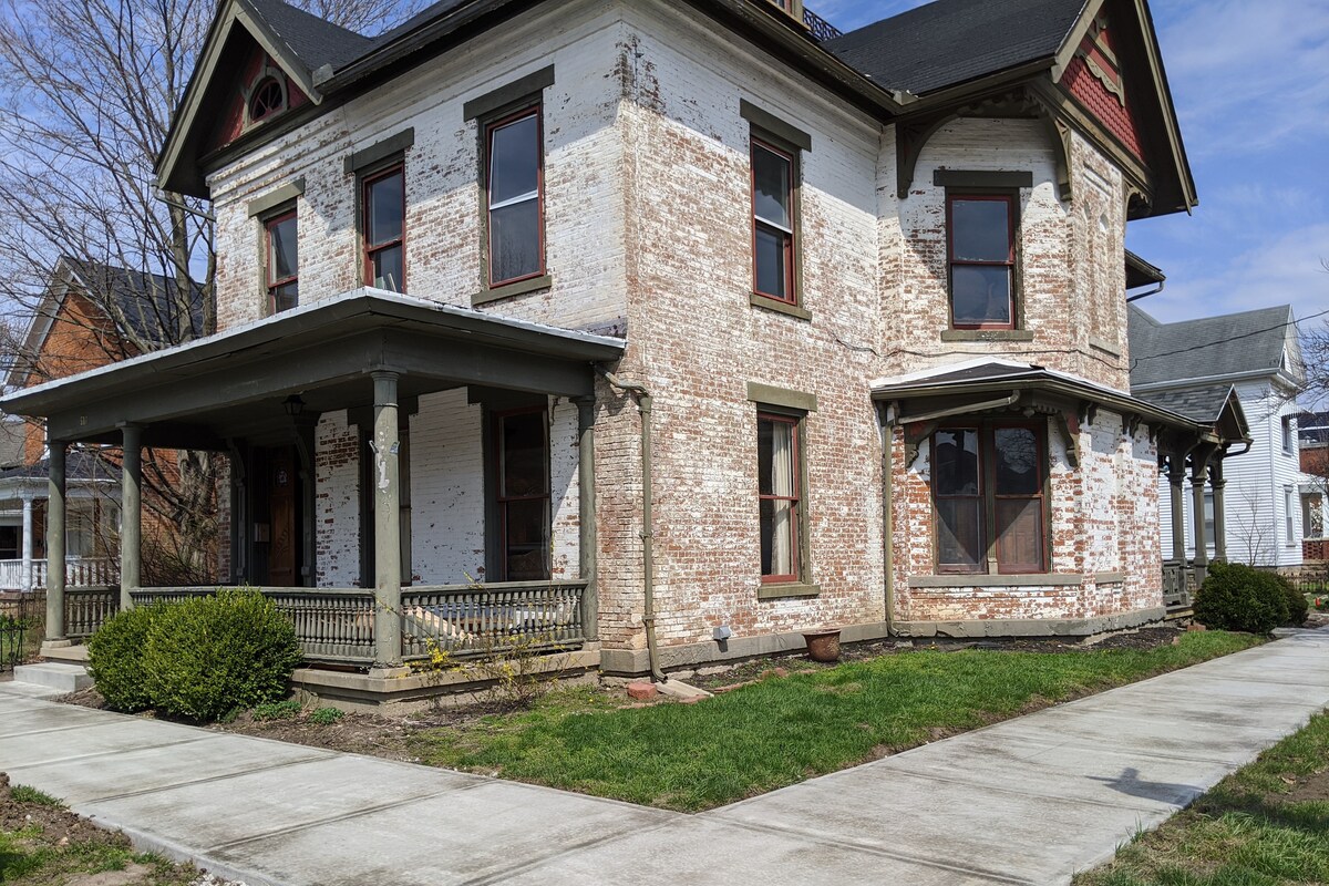 Victorian Whole House, four bedrooms