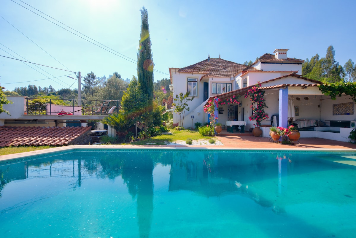 Adore Portugal Lousã Rural House swimming pool
